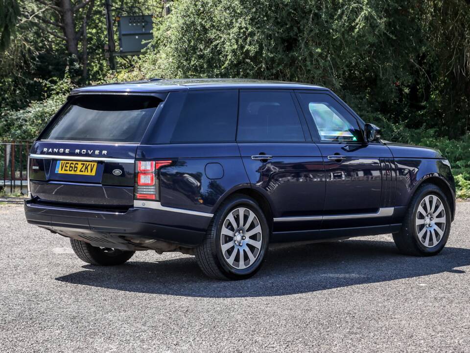 Immagine 3/30 di Land Rover Range Rover Autobiography SDV8 (2016)