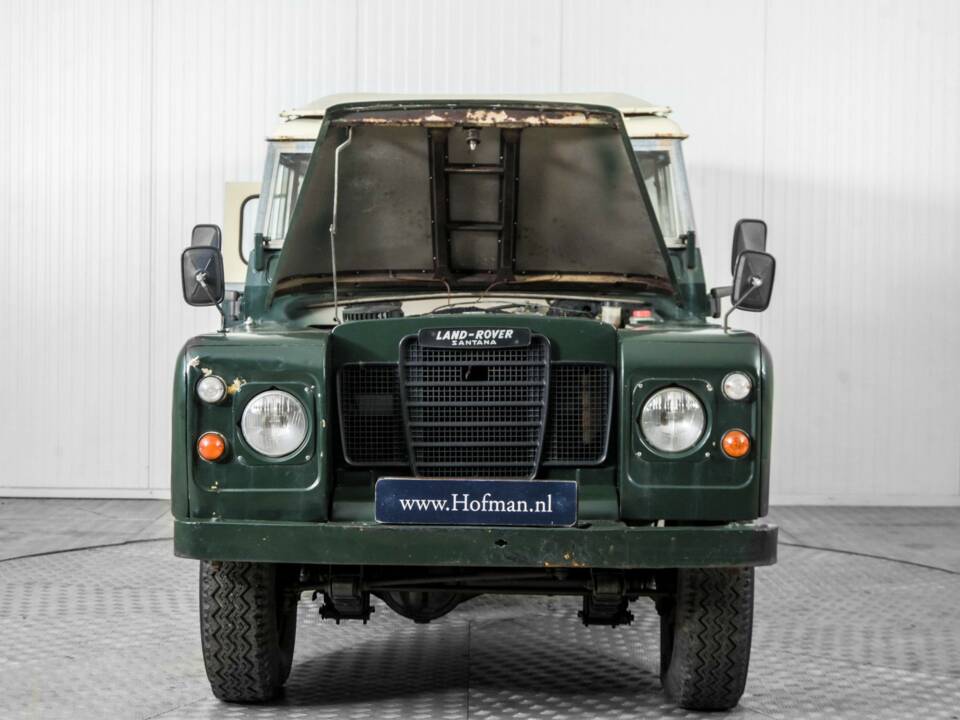 Image 34/50 of Land Rover 109 (1978)