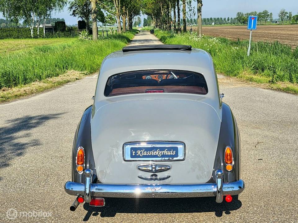 Image 19/50 de Bentley S 1 (1956)