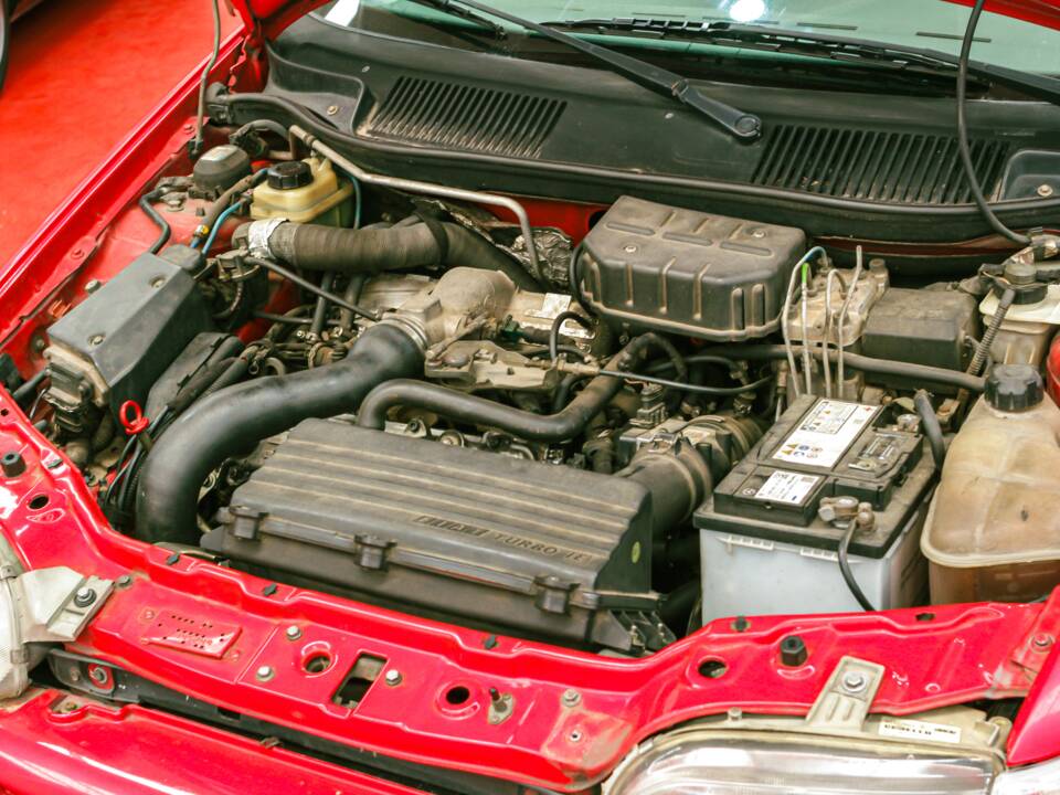 Image 22/39 of FIAT Punto GT (1995)