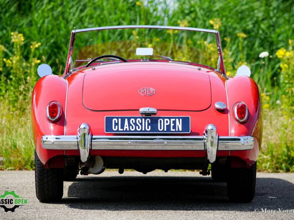 Bild 48/49 von MG MGA 1500 (1959)