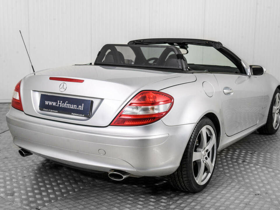 Immagine 24/50 di Mercedes-Benz SLK 200 Kompressor (2004)