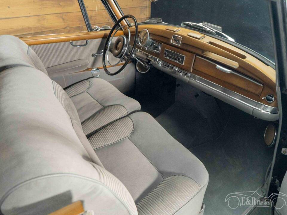 Bild 11/19 von Mercedes-Benz 300 d (1962)