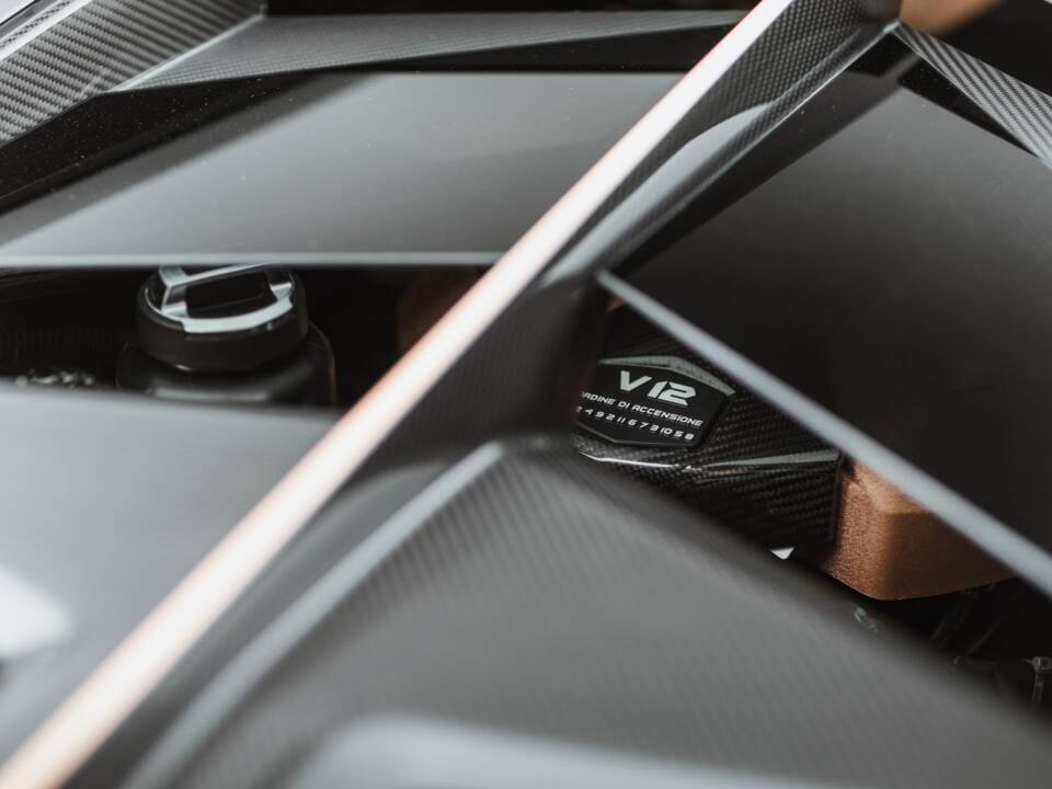 Image 48/68 of Lamborghini Sián FKP 37 (2021)