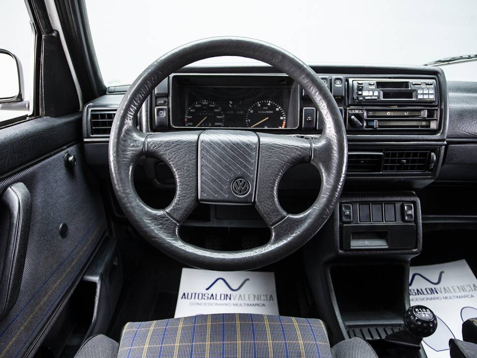 Image 15/27 of Volkswagen Golf Mk II Gti 1.8 (1988)