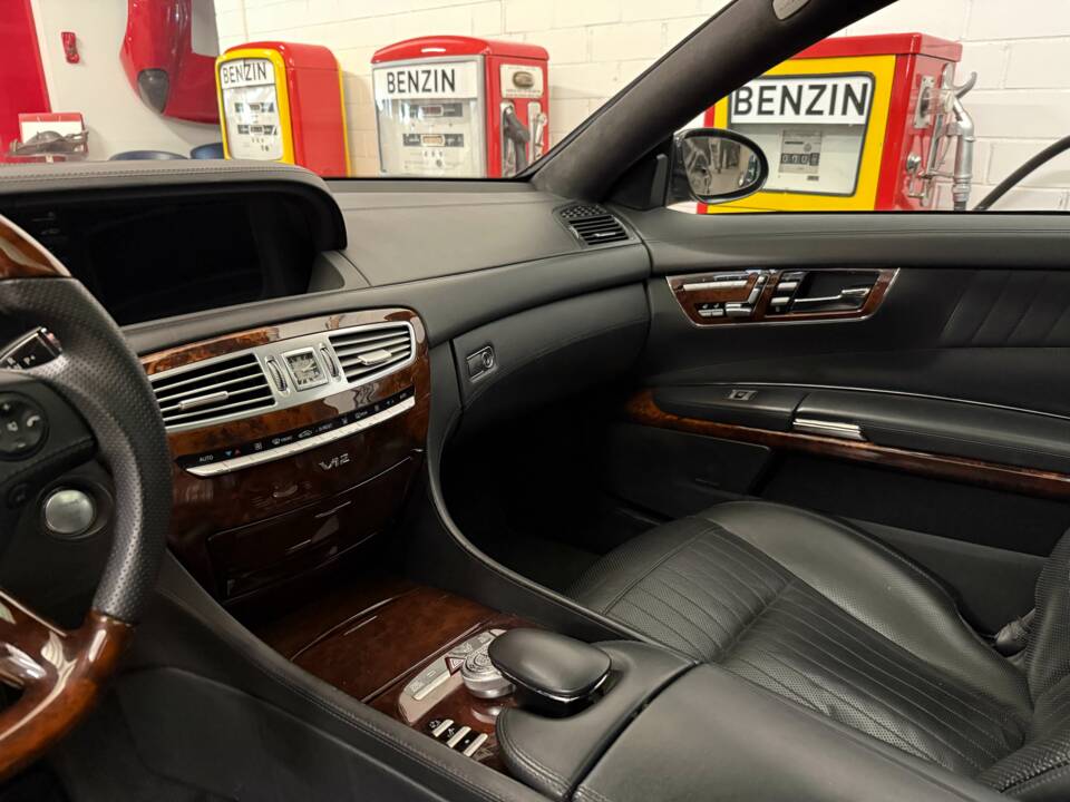 Immagine 10/19 di Mercedes-Benz CL 600 (2006)
