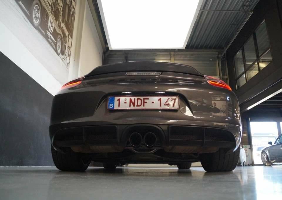 Image 48/50 of Porsche Boxster Spyder (2016)