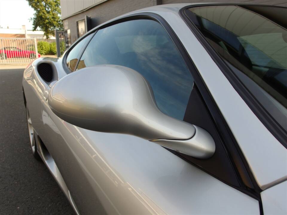 Afbeelding 32/99 van Ferrari 360 Modena (2000)