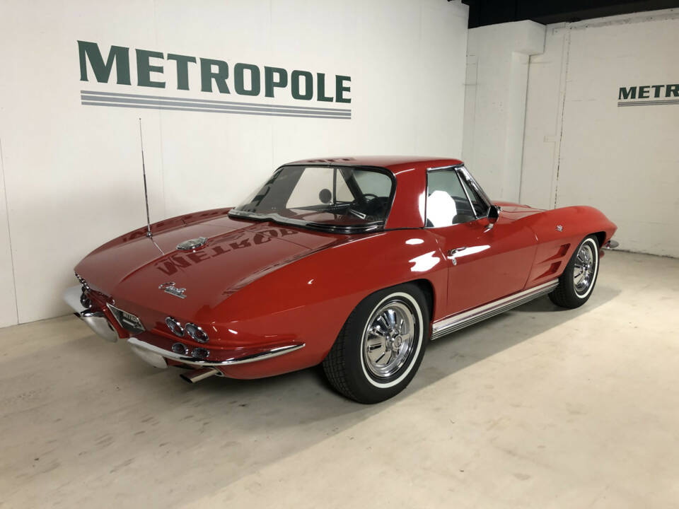 Immagine 5/34 di Chevrolet Corvette Sting Ray Convertible (1964)