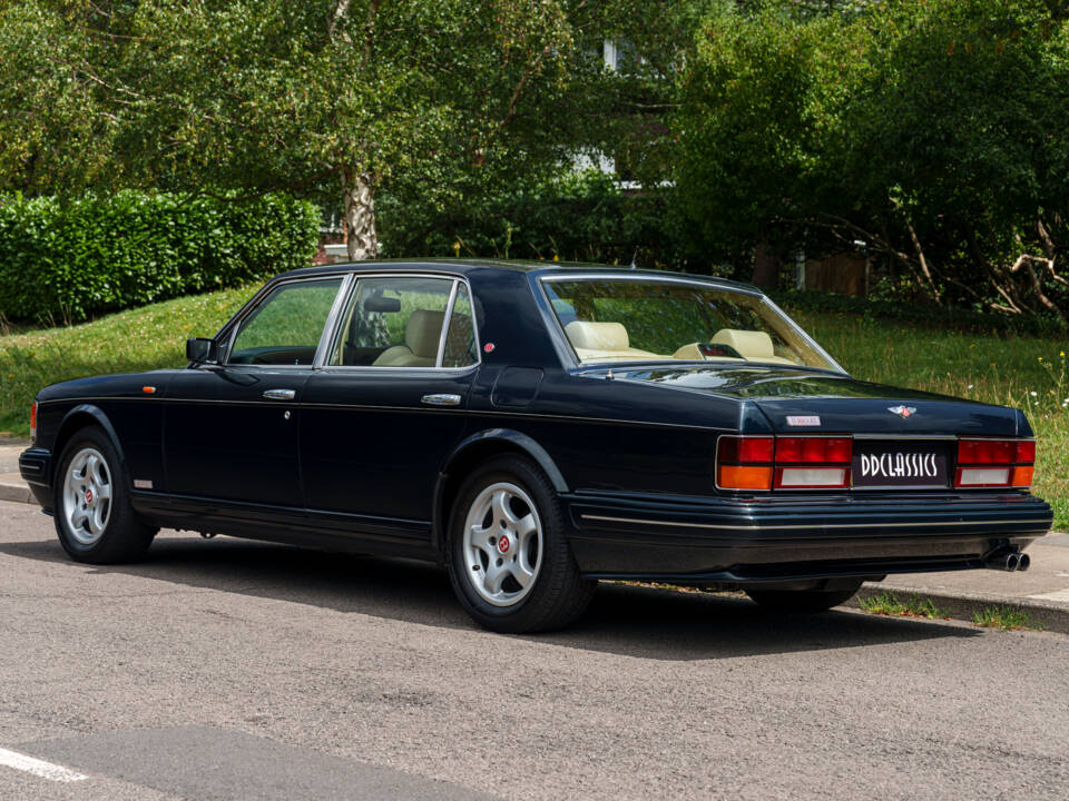 Bild 4/30 von Bentley Turbo RT (1997)