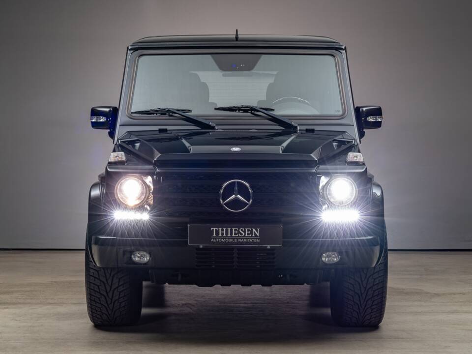Immagine 3/36 di Mercedes-Benz G 500 (SWB) (2011)
