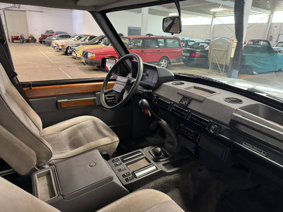 Bild 11/22 von Land Rover Range Rover Classic (1984)