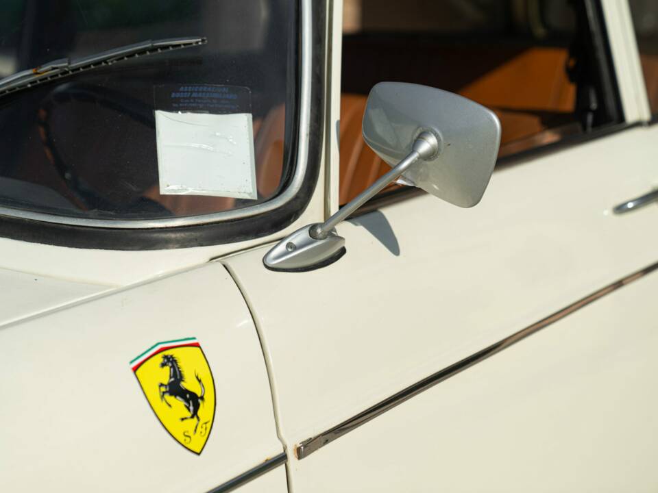 Immagine 25/50 di Peugeot 404 Familiale (1965)
