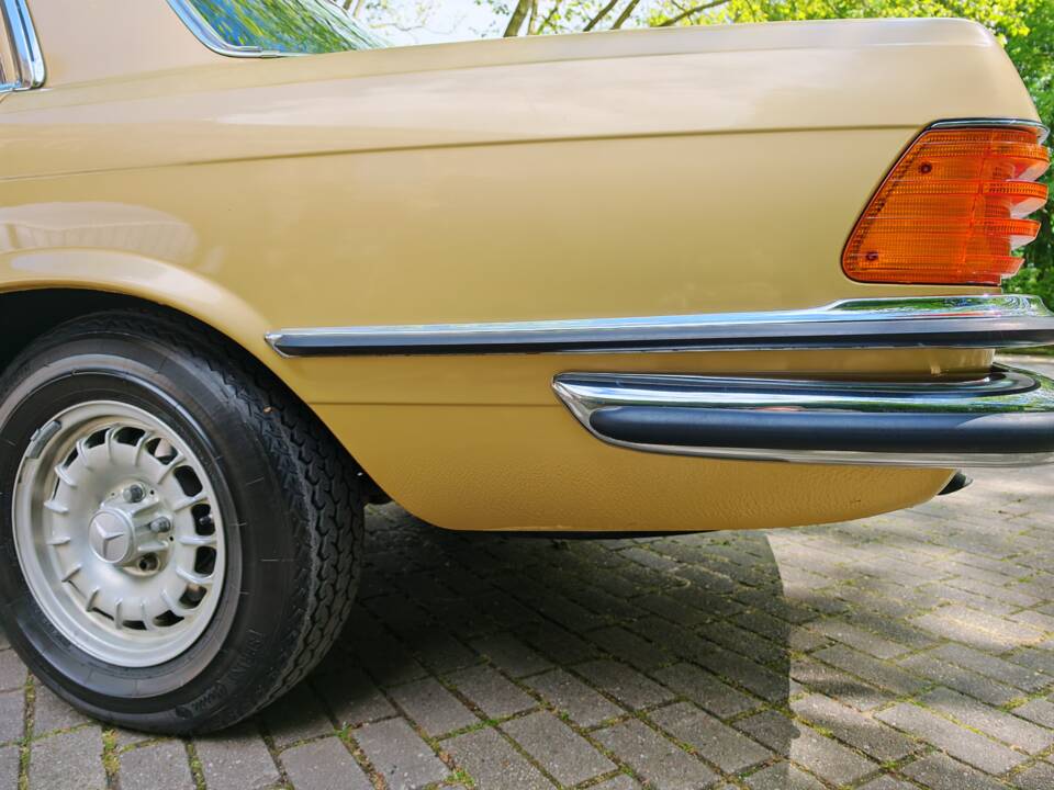 Bild 10/28 von Mercedes-Benz 280 SE (1974)