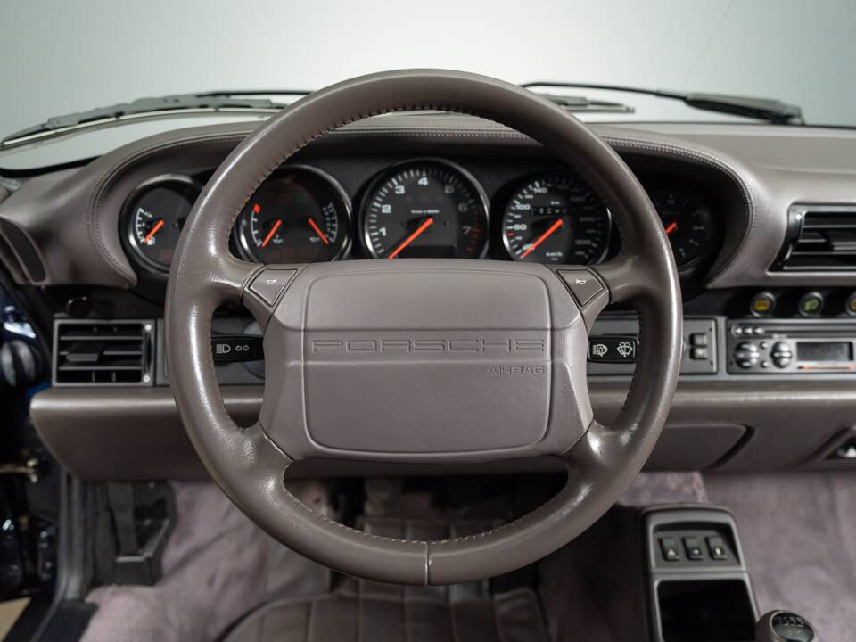 Bild 19/27 von Porsche 911 Turbo 3.6 (WLS) (1993)