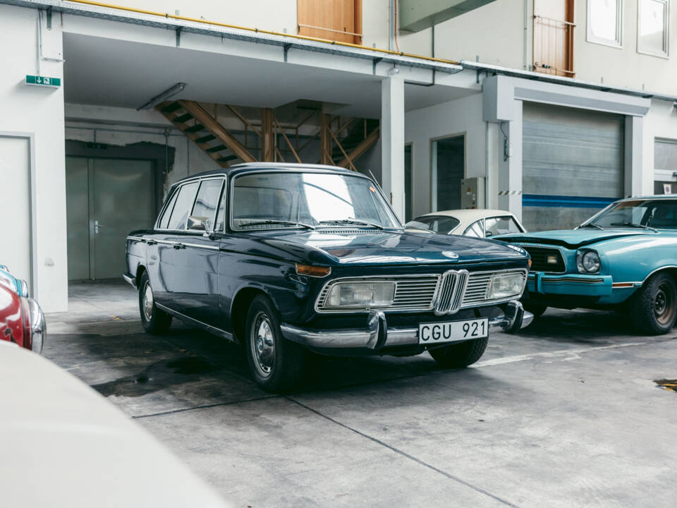 Image 4/112 of BMW 2000 (1970)