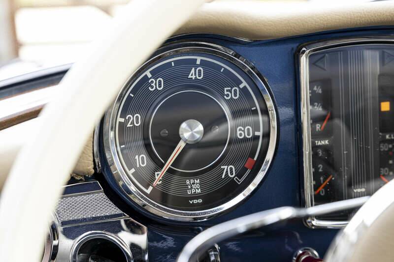 Image 29/44 de Mercedes-Benz 230 SL (1966)