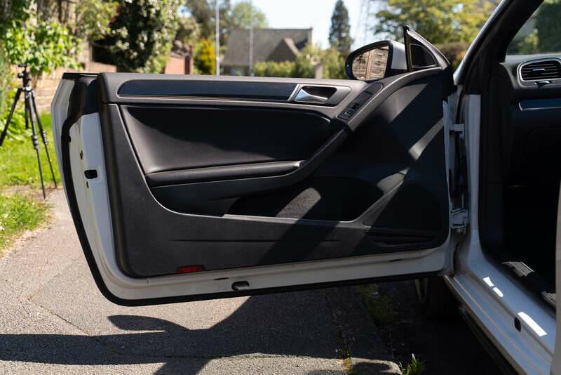 Bild 44/50 von Volkswagen Golf VI GTI (2013)