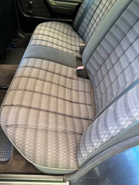 Bild 28/37 von Mercedes-Benz 190 E 2.0 (1991)
