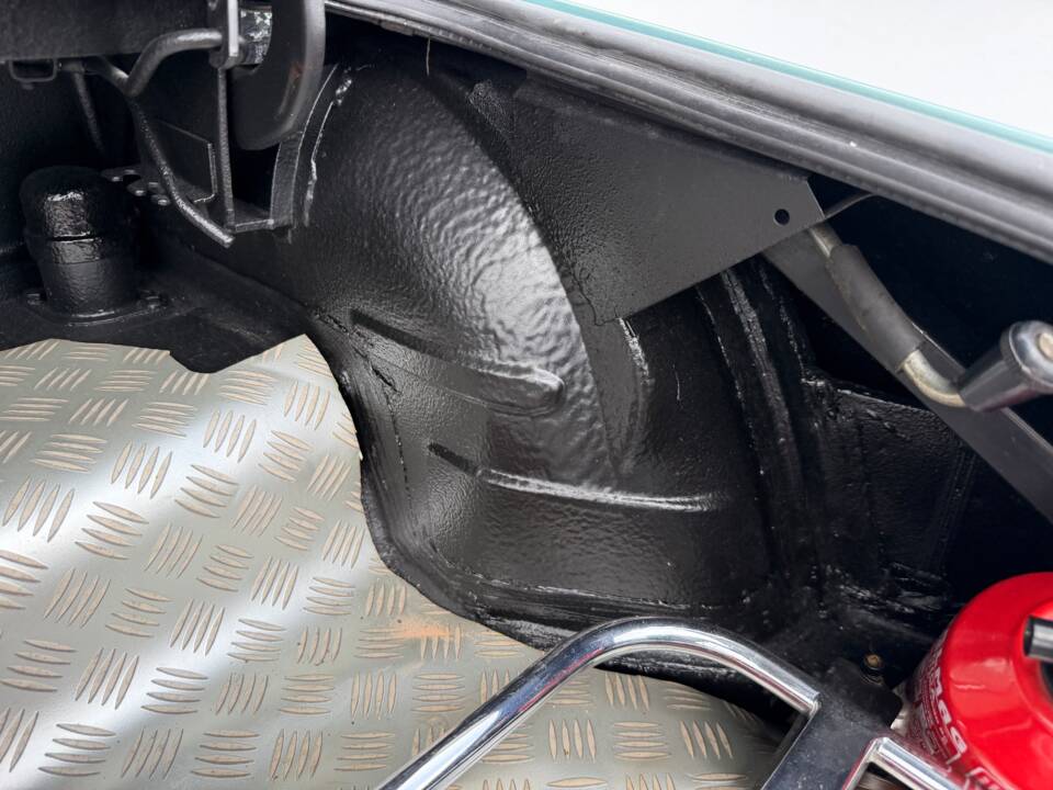 Image 46/55 of Alfa Romeo 2.0 Spider (1984)