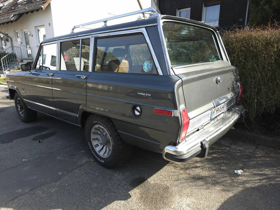 Bild 6/8 von Jeep Grand Wagoneer (1986)