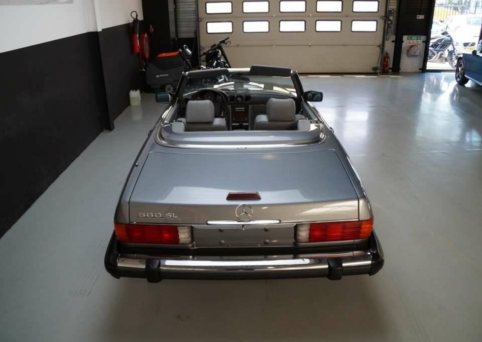 Bild 43/50 von Mercedes-Benz 560 SL (1989)