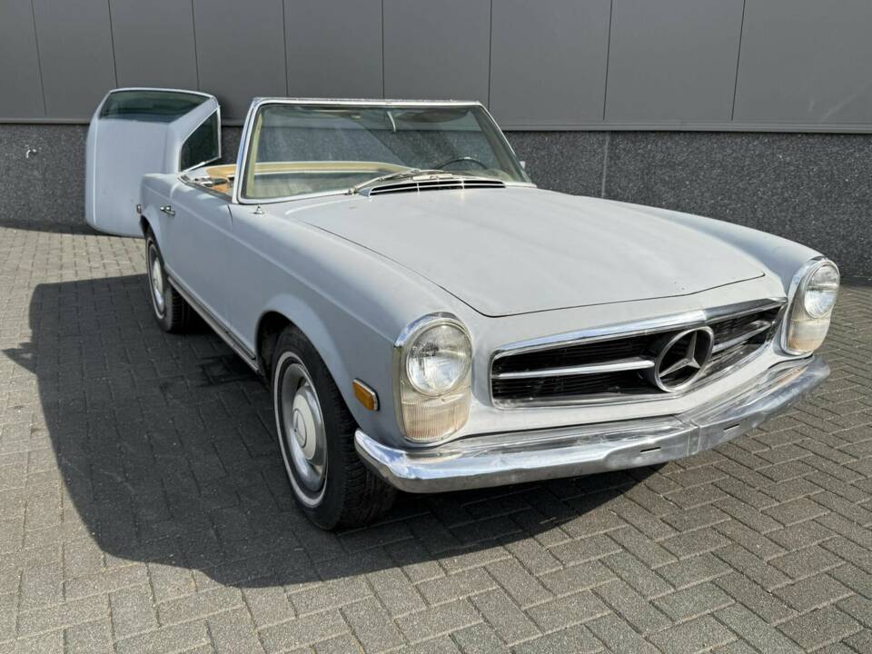 Bild 11/50 von Mercedes-Benz 250 SL (1967)