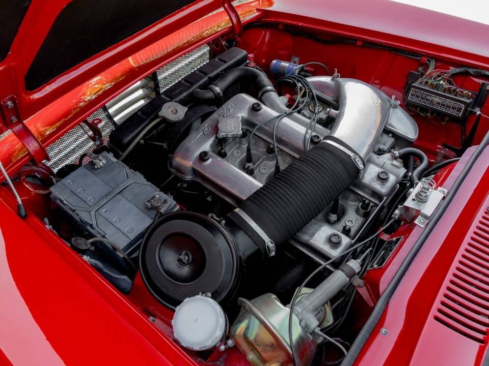 Image 16/50 of Alfa Romeo Giulia 1600 Sprint GT Veloce (1966)