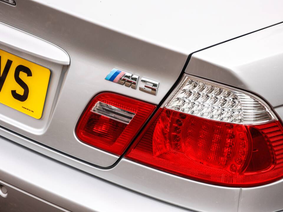 Image 14/50 de BMW M3 (2004)