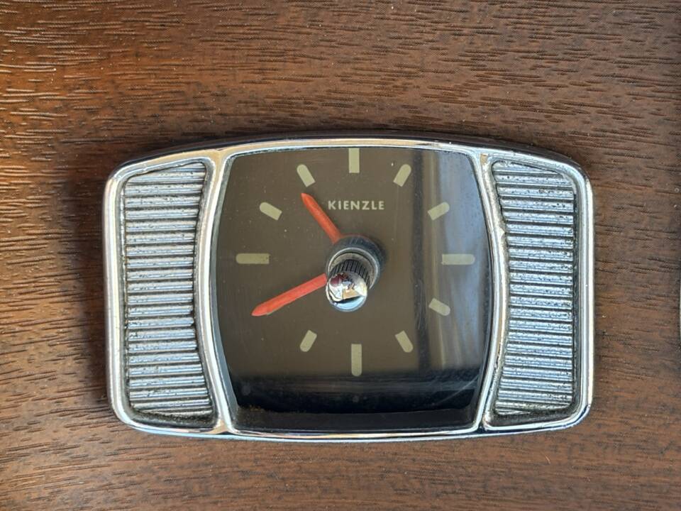 Bild 8/9 von DKW F11 (1965)