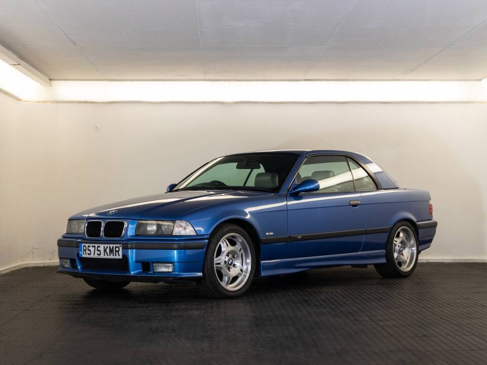 Image 26/43 of BMW M3 (1998)