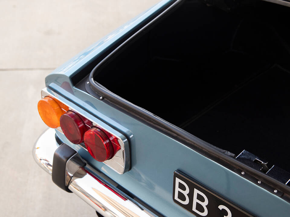Image 9/40 of Ferrari 365 GT 2+2 (1969)