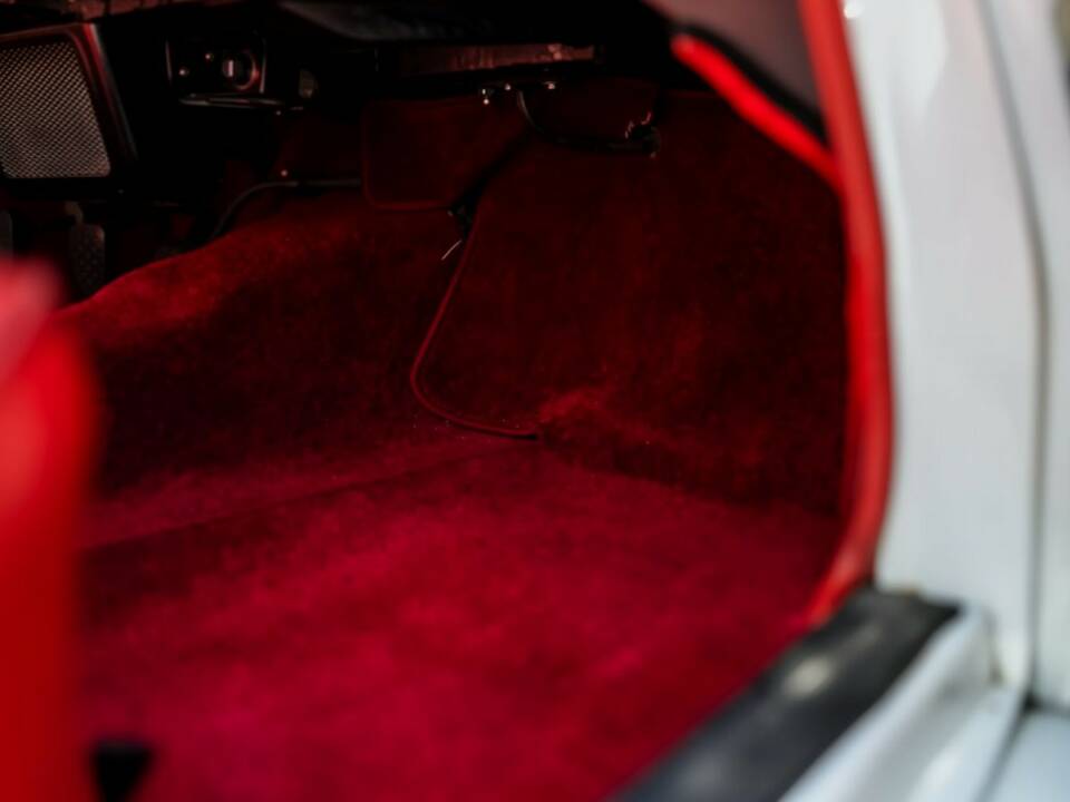 Image 14/25 of Mercedes-Benz 190 SL (1958)