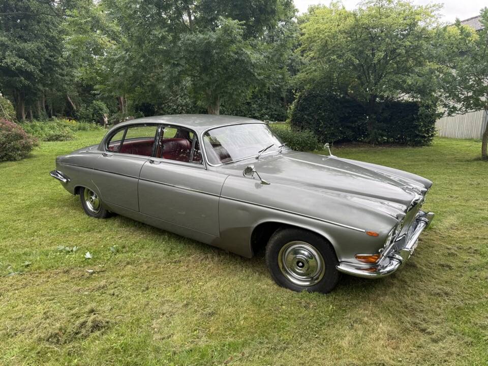 Bild 6/8 von Jaguar 420 G (1968)