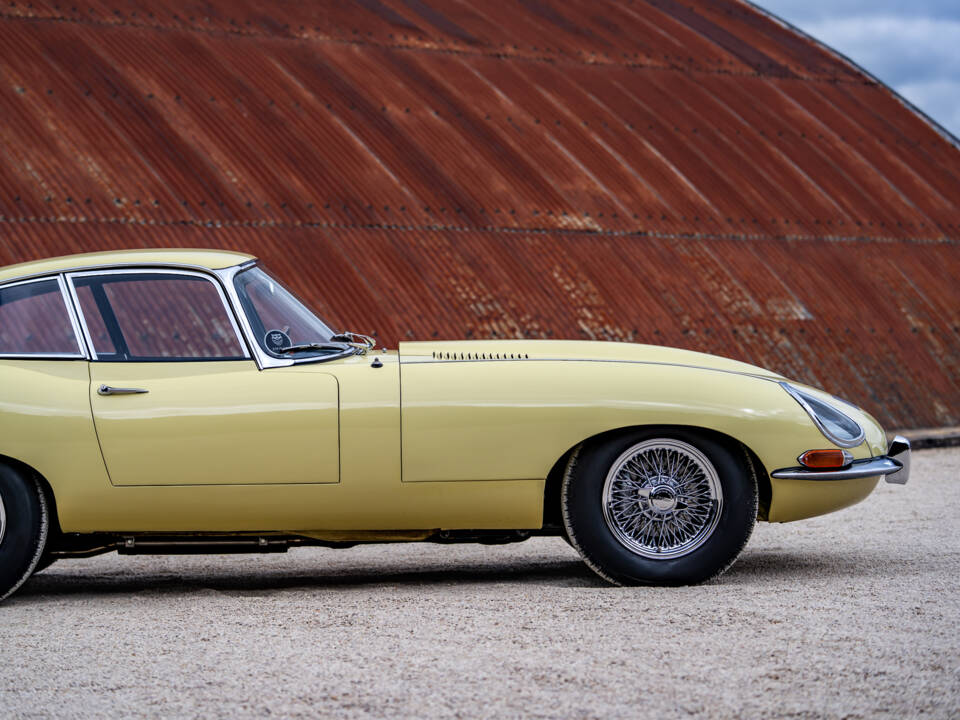Image 20/38 of Jaguar Type E 3.8 (1963)