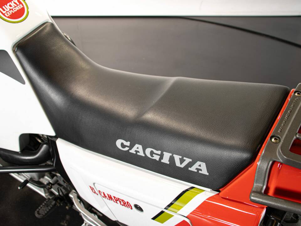 Image 48/50 of Cagiva E900 Elefant (1997)