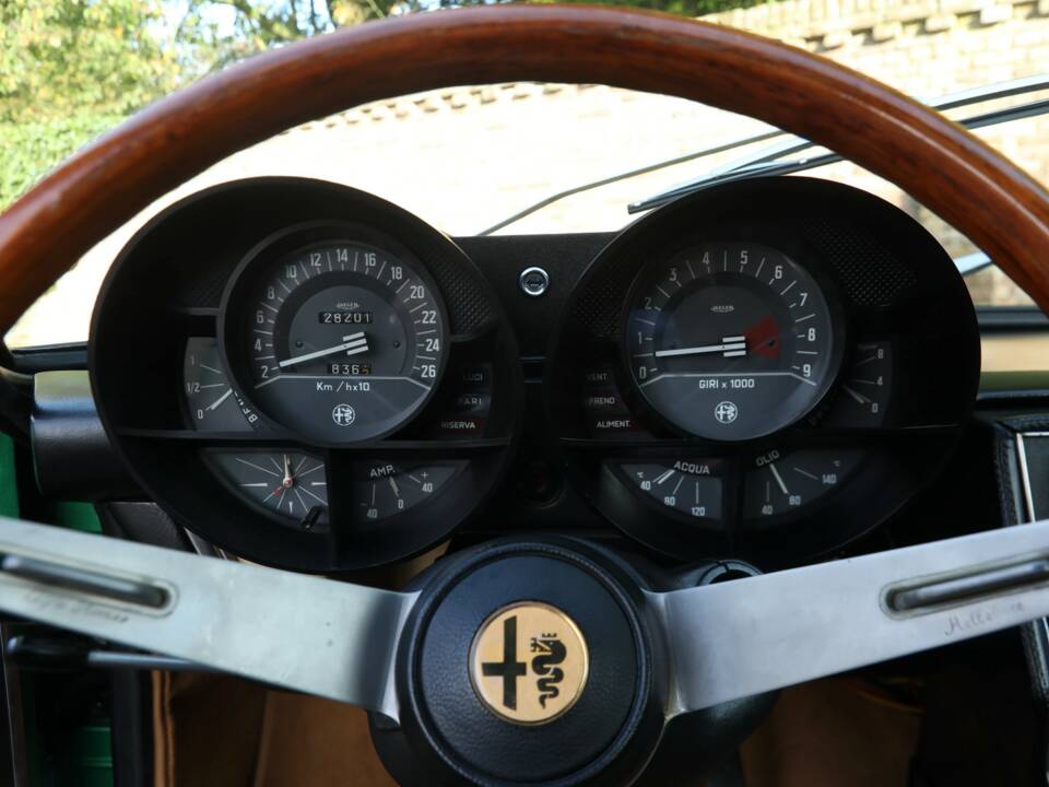 Image 50/50 of Alfa Romeo Montreal (1973)