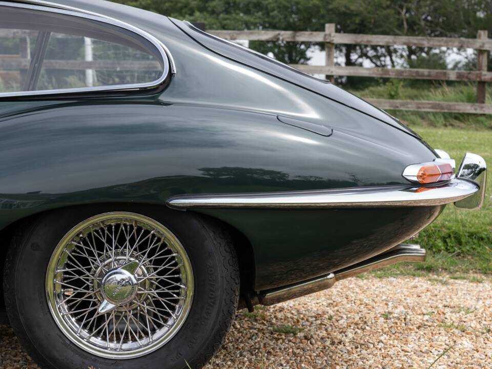 Image 24/25 de Jaguar Type E 4.2 (1964)