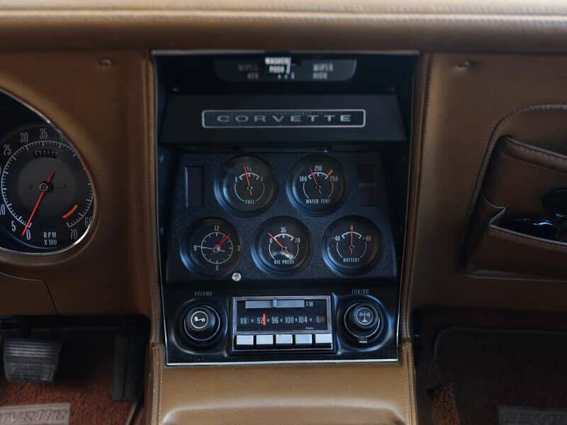 Image 21/50 of Chevrolet Corvette Stingray (1972)