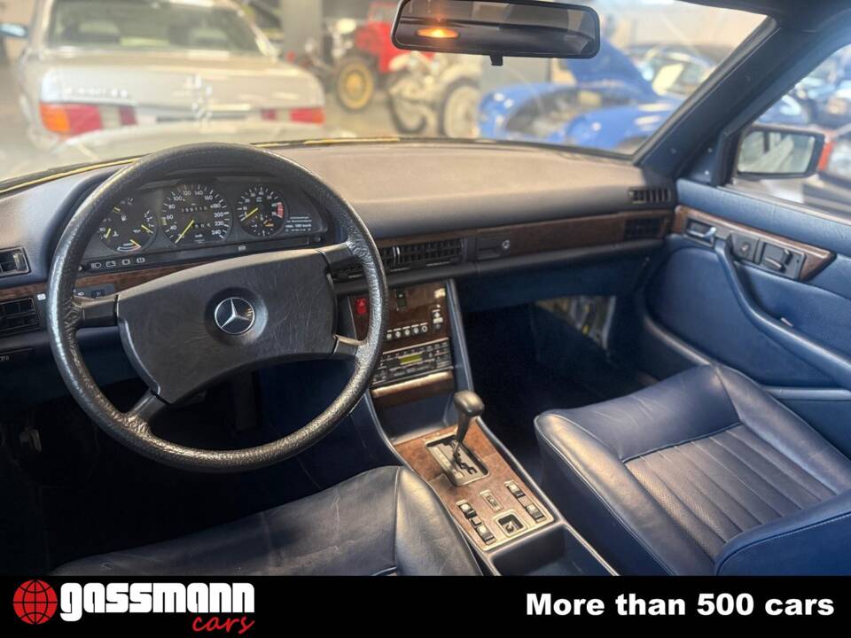 Image 8/15 of Mercedes-Benz 500 SEL (1983)