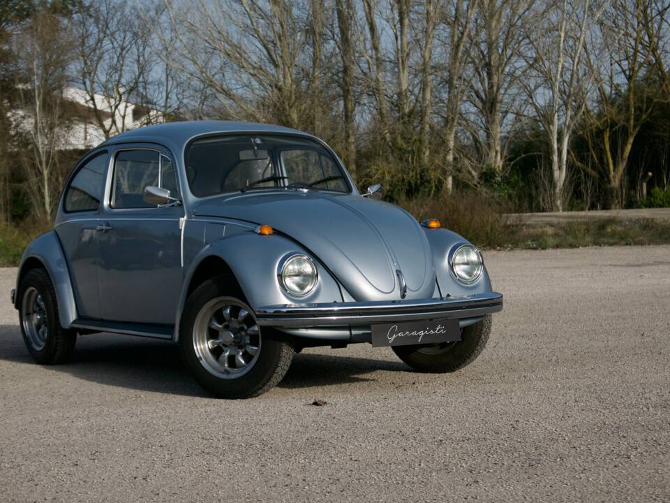 Image 19/54 of Volkswagen Beetle 1500 (1969)