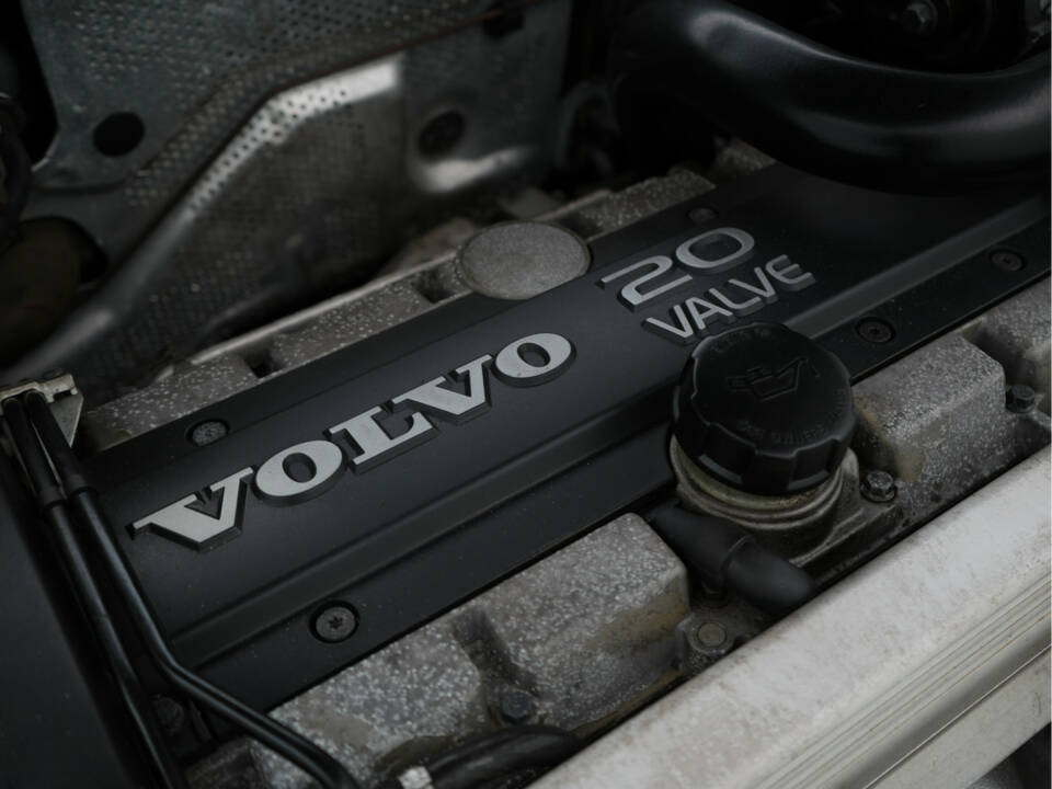 Imagen 30/34 de Volvo 850 2.0i Turbo (1996)