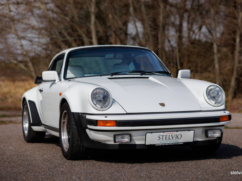 Image 5/46 of Porsche 911 Turbo 3.3 (1980)