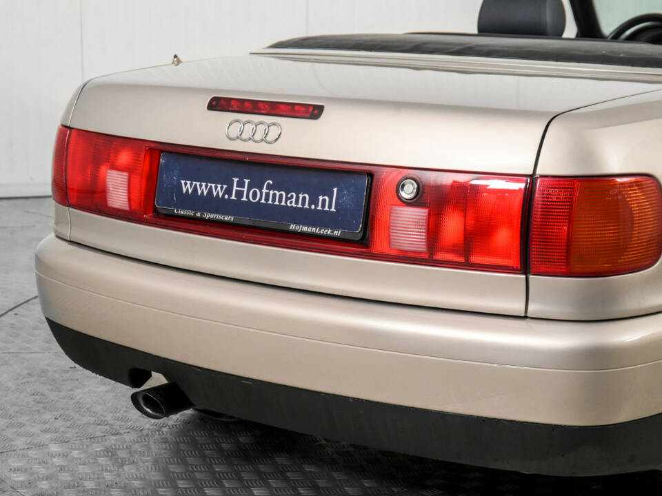 Image 30/50 of Audi Cabriolet 1.8 (2000)