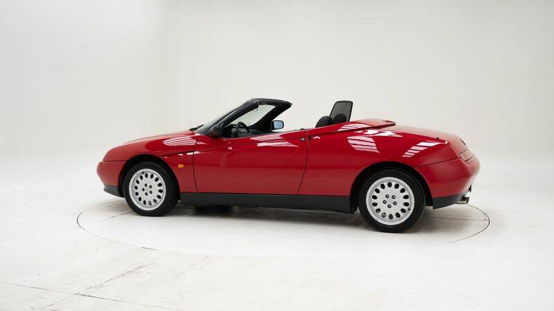 Image 4/15 of Alfa Romeo Spider 2.0 Twin Spark 16V (1996)