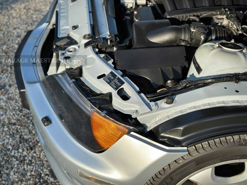 Image 26/66 de BMW Z3 2.8 (1998)