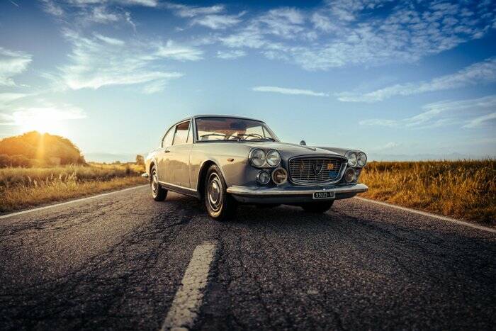 Image 3/6 of Lancia Flavia 1.8 (Pininfarina) (1965)