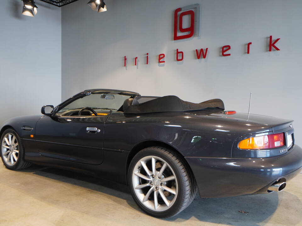 Bild 2/20 von Aston Martin DB 7 Vantage (2003)