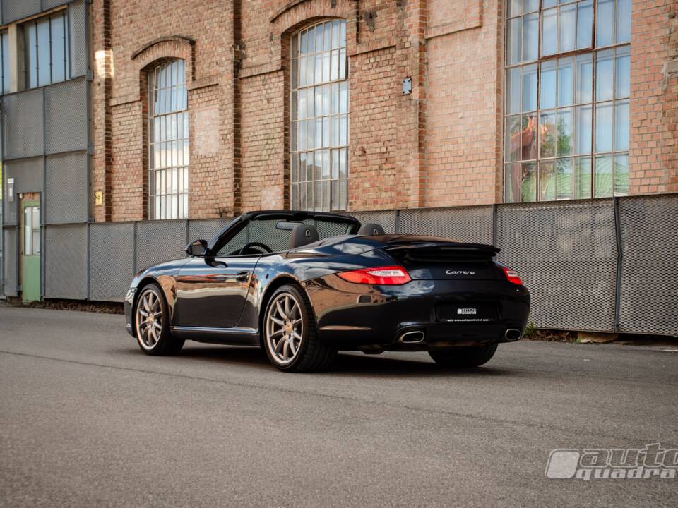 Image 5/15 of Porsche 911 Carrera (2008)