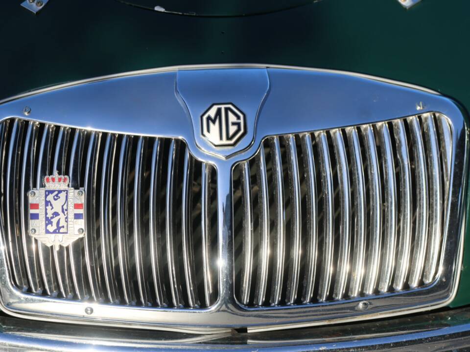 Image 29/50 of MG MGA Twin Cam (1959)